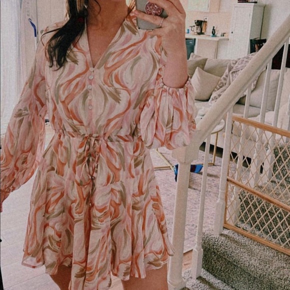 Longsleeve Printed Dress - Picture 4 of 9